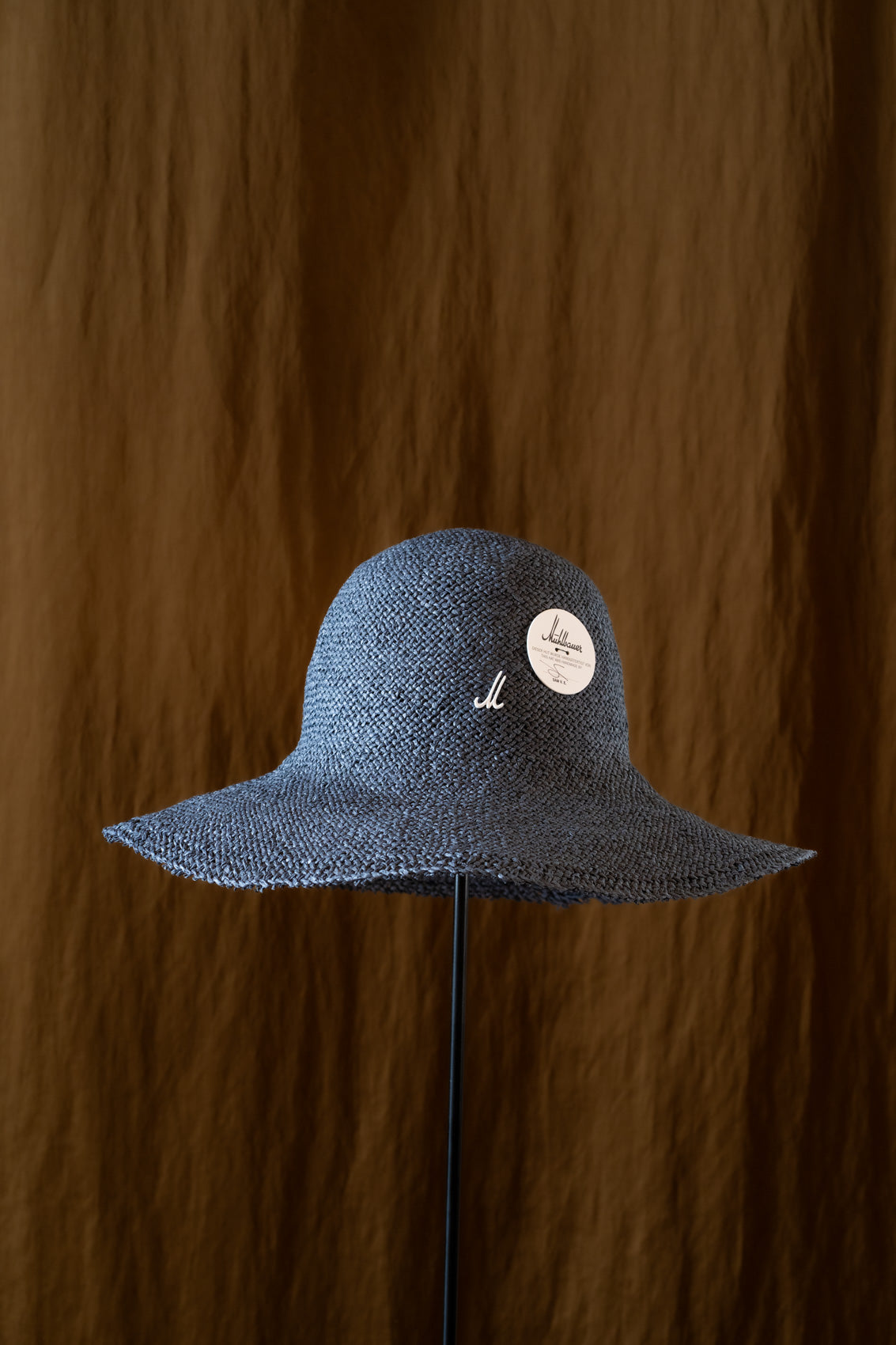 NEW MUHLBAUER women\'s cloche hat in anthra Cloche Hat | Mühlbauer Hutmanufaktur main image 2