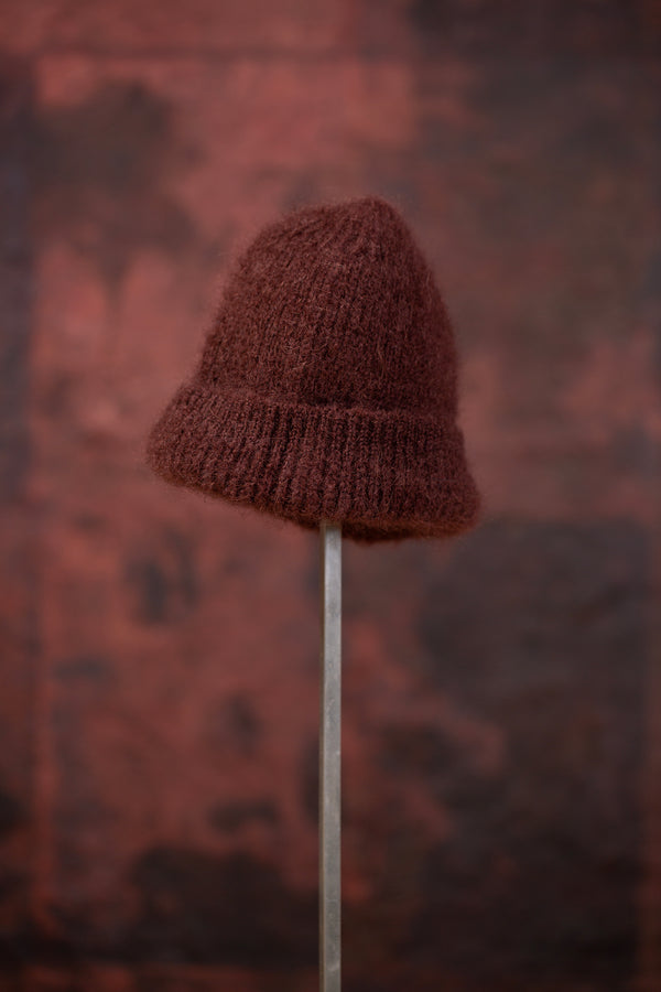 JAN JAN VAN ESSCHE-BEANIE #5-OXBLOOD