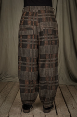 ALEKSANDR MANAMIS-PANTS-2261485-CHECKED