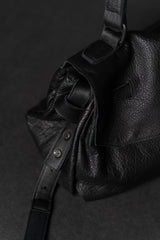 TUFORÉE-BAGS-TR013-REAR FLAT MEDIUM-NUDE/BLACK