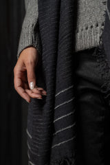 FORME D'EXPRESSION-SCARF-HX107-CHARCOAL