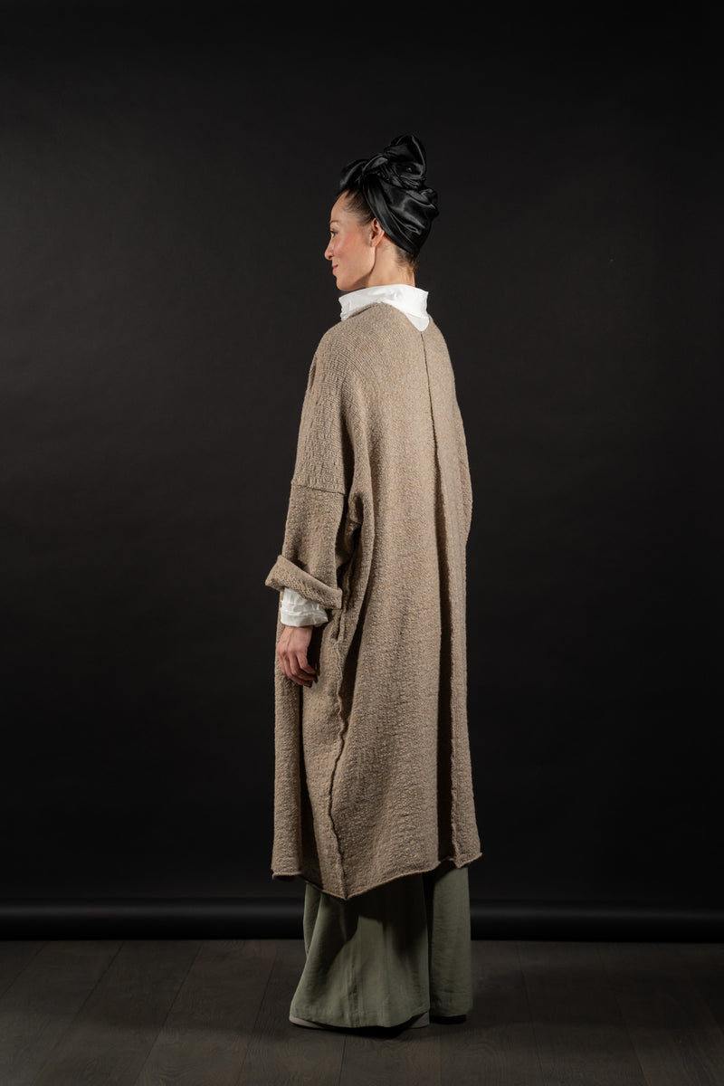 DANIEL ANDRESEN-COAT-KUMA-DESERT