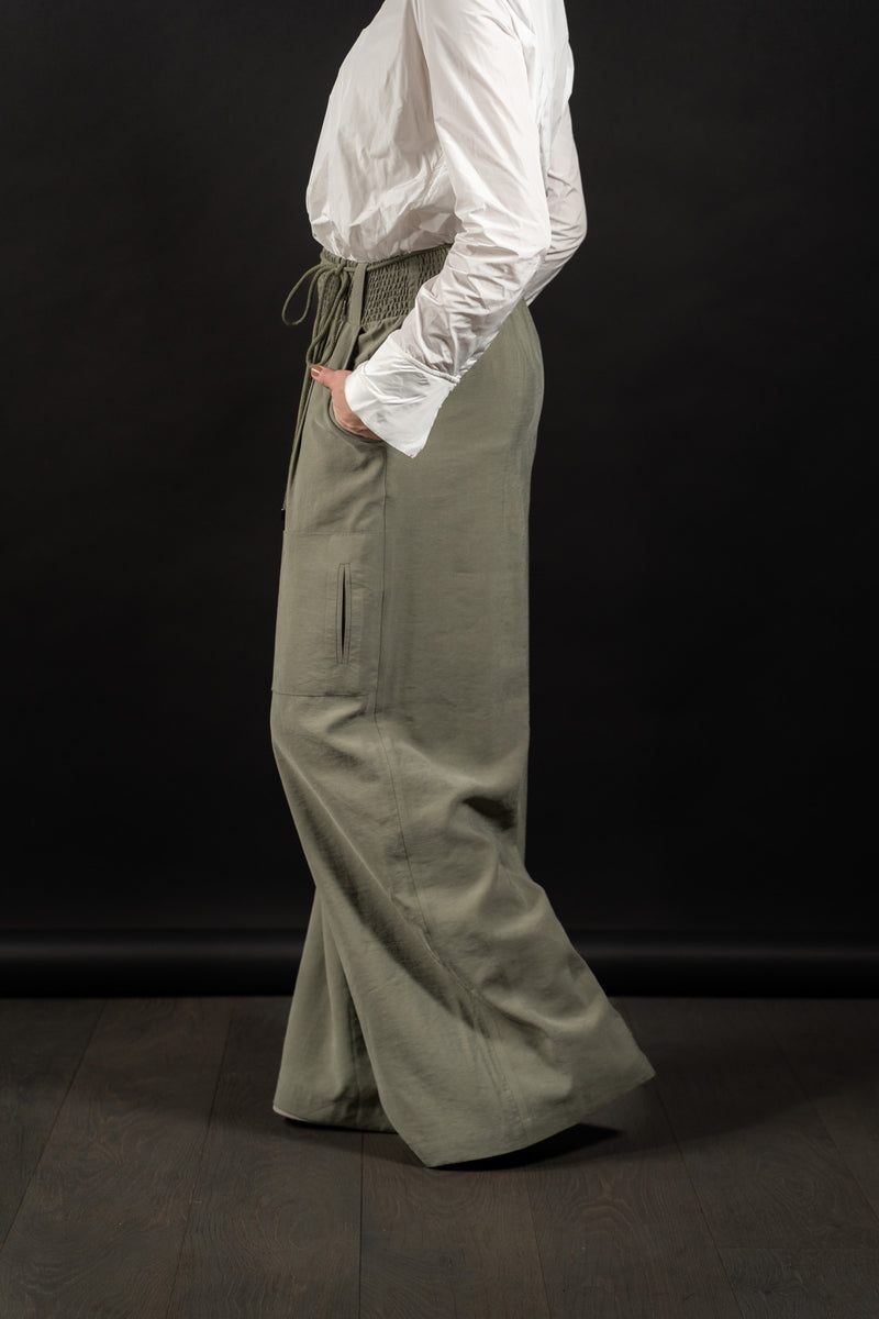 NAH-NU-TROUSERS-03.TR-KHAKI