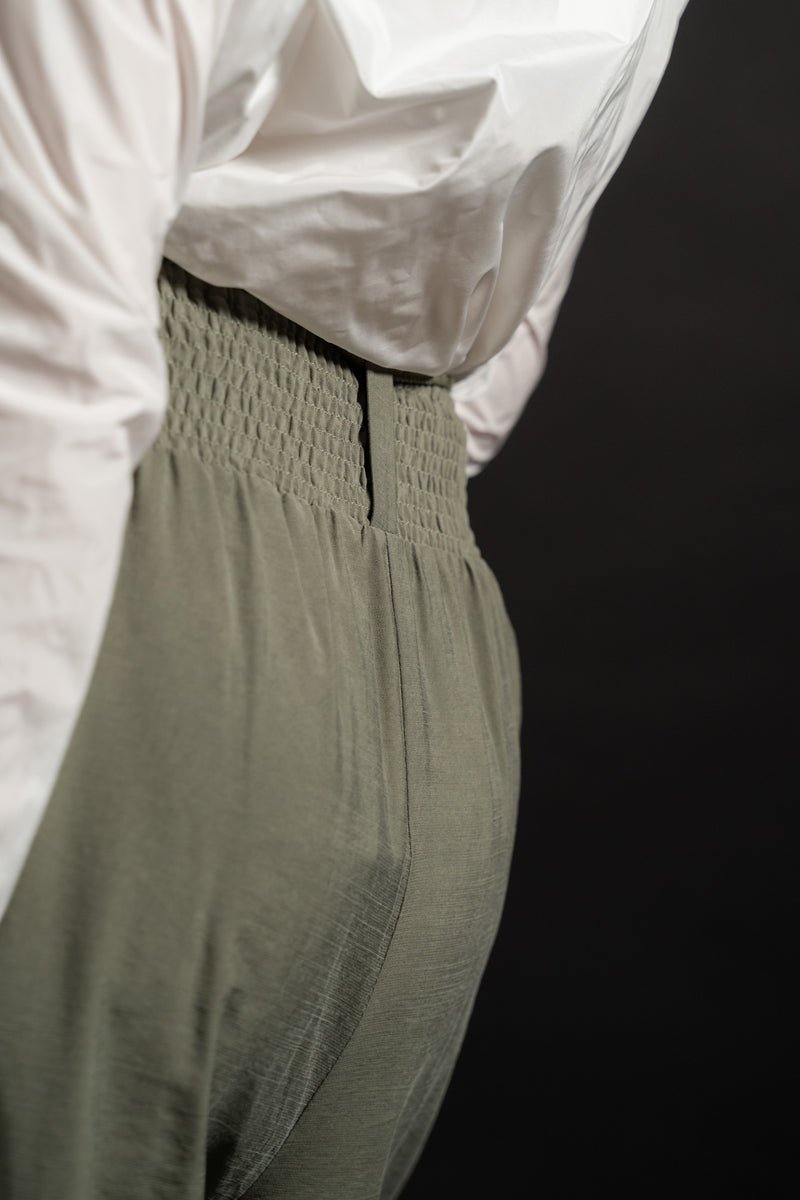 NAH-NU-TROUSERS-03.TR-KHAKI
