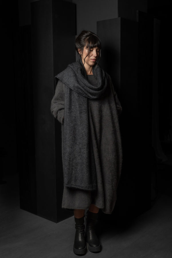 RUNDHOLZ-SCARF-1417710-CROW MEL
