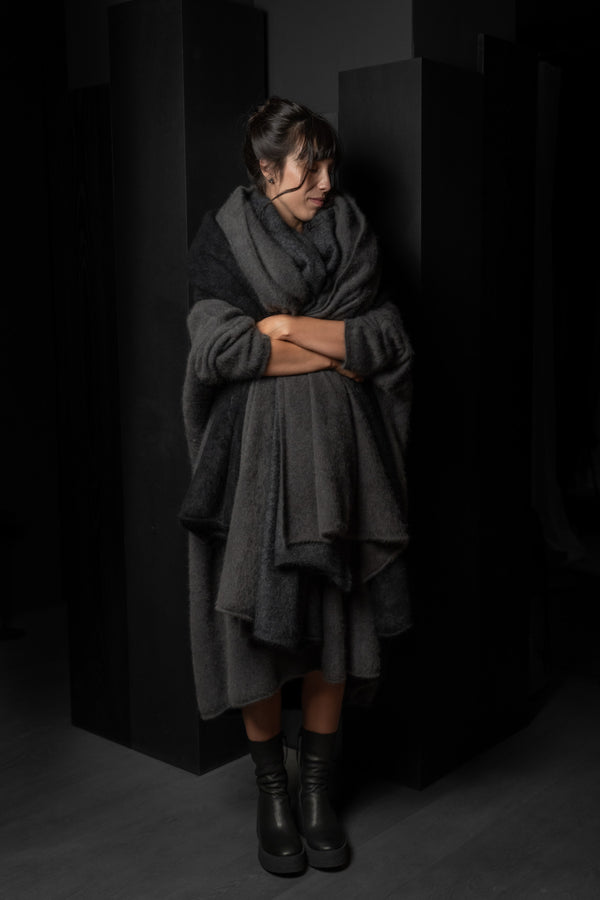 RUNDHOLZ-SCARF-1417710-CROW MEL