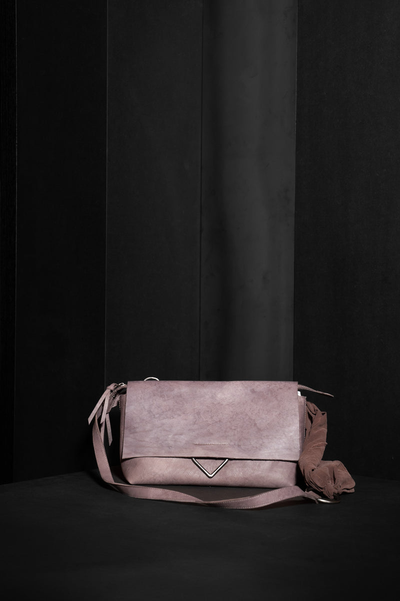 TAGLIOVIVO-BAG-YEHUAF AN LUNA-H.D. HORSE.-TARO