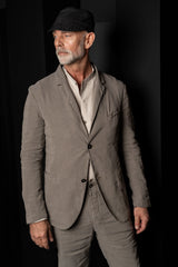 HANNES ROETHER-JACKET-ZUNDER.600-CASE