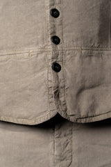 HANNES ROETHER-VEST-WESPER.600-CASE