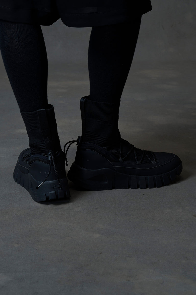 DEVOA-BOOTS-FW-TPKN-BLACK