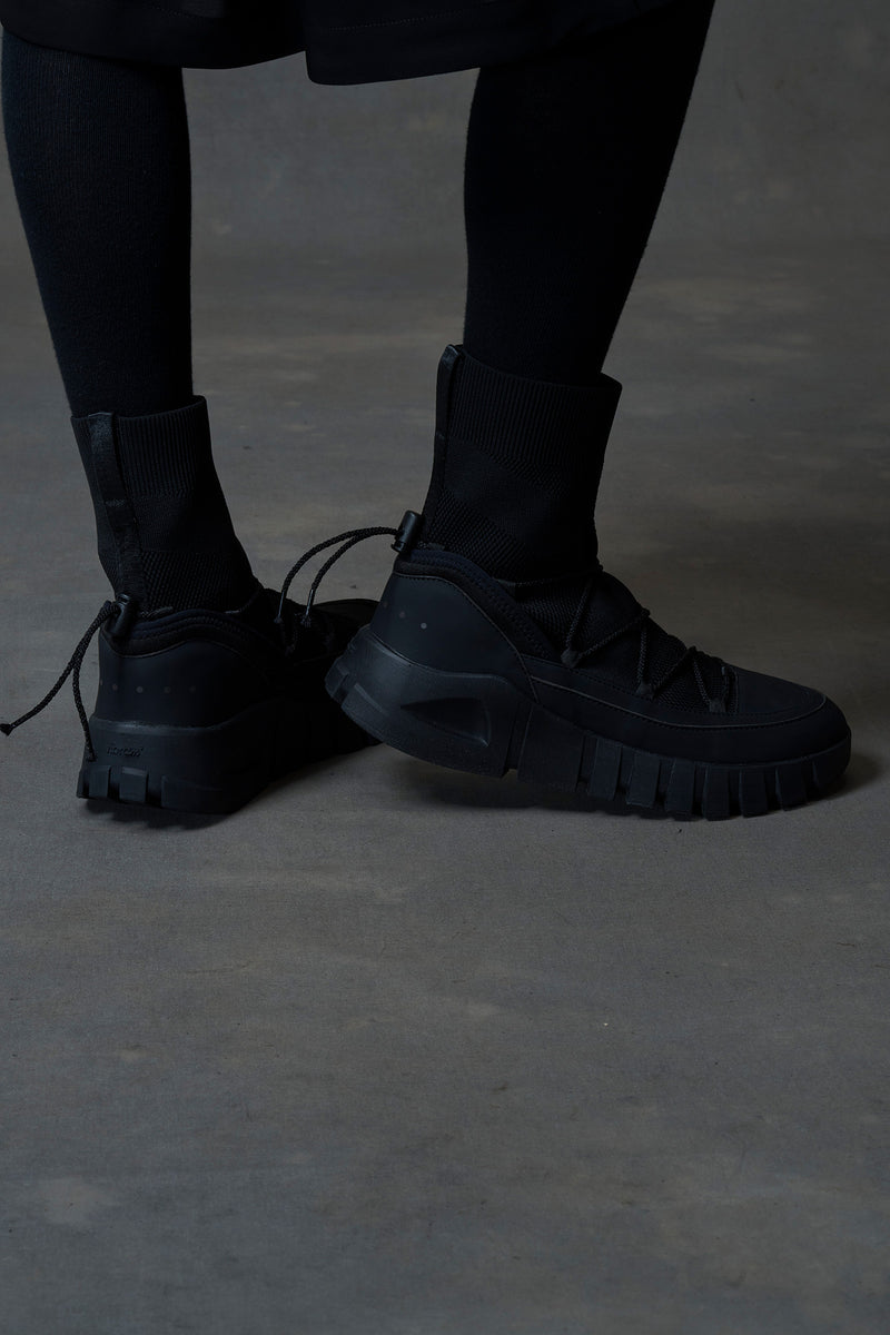 DEVOA-BOOTS-FW-TPKN-BLACK