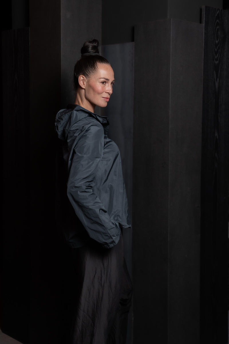 KATHARINA HOVMAN-HOODIE BLOUSE-255534-TITAN