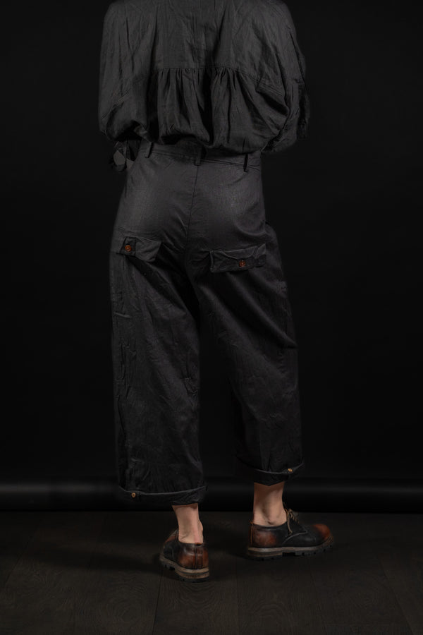 ALEKSANDR MANAMIS-PANTS-BUTTON LEG LOOSE-1251593-BLACK