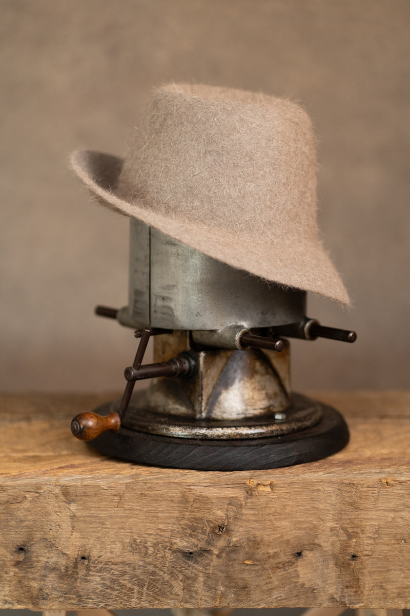 JAN JAN VAN ESSCHE-HAT #9- LIGHT GREY