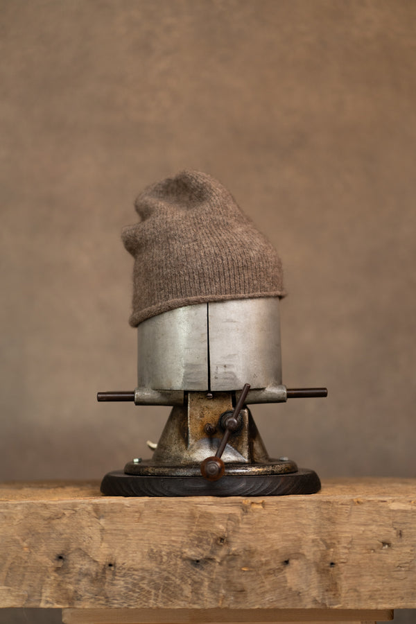 ISABEL BENENATO-DK04F22-TAUPE